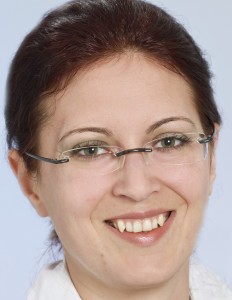 Sonja Jakubik, Dozentin am ZfS