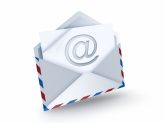 Geöffneter Briefumschlag als Symbol für eine E-Mail